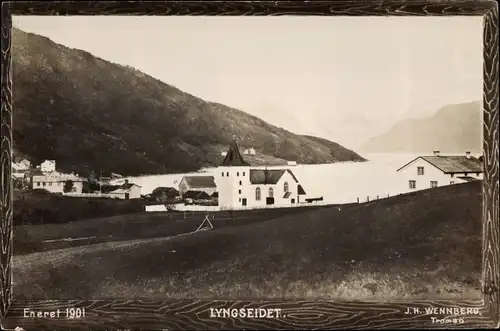 Ak Lyngseidet Norwegen, Ortsansicht, Kirche, Fjord
