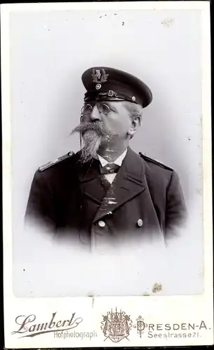 CdV Deutscher Soldat in Uniform, Portrait