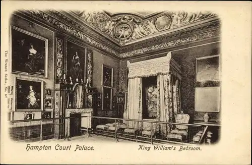 Ak Richmond upon Thames London England, Hampton Court Palace, King William's Bedroom