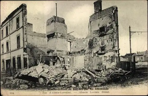 Ak Reims Marne, Rue d'Alsace-Lorraine, Bombardement par les Allemands