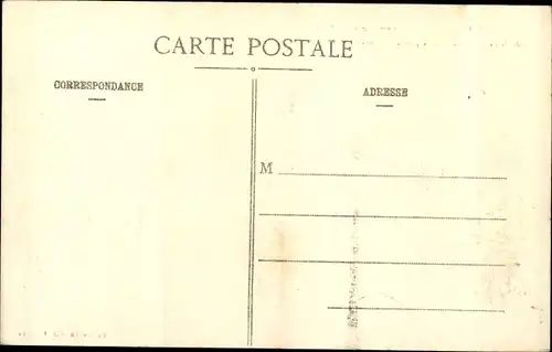 Ak Raon l'Étape Lothringen Vosges, bombarde par les Allemands - Vue interieure