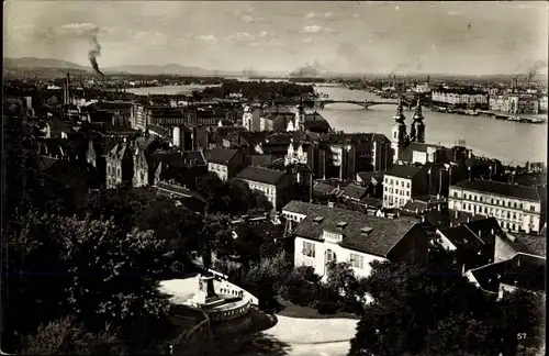 Ak Budapest Ungarn, Margareteninsel, Panorama kun la Margaret-Insulo, Fluss, Kirche