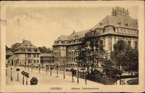 Ak Krefeld am Niederrhein, Höhere Töchterschule, Außenansicht