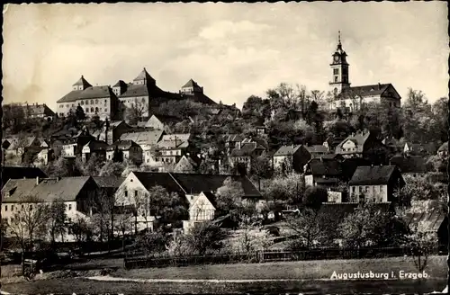 Ak Augustusburg im Erzgebirge, Ortsansicht, Teilansicht, Kirche