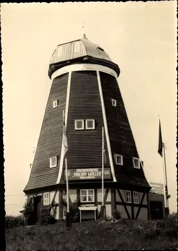 Ak Röbel an der Müritz, Jugendherberge Philipp Müller, Windmühle