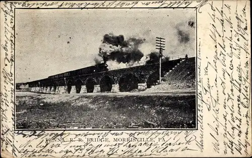 Ak Morrisville Pennsylvania USA, Penna R. R. Bridge, Eisenbahnbrücke, Dampflok