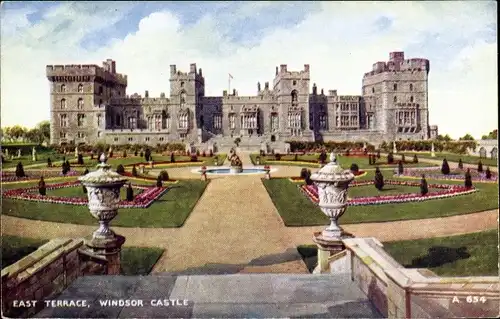 Ak Windsor Berkshire England, Windsor Castle, East Terrace