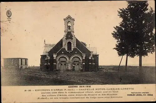 Ak Arras Pas de Calais, Chapelle Notre Dame de Lorette, Kirche, Außenansicht