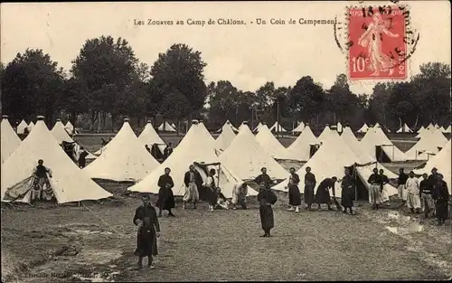 Ak Camp de Chalons Camp de Mourmelon Marne, Les Zouaves, Un Coin de Campement, Zelte