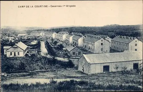 Ak La Courtine Creuse, Camp, Casernes 1. Brigade, Kaserne