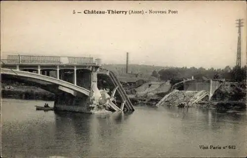 Ak Château Thierry Aisne, Nouveau Pont, zerstörte Brücke