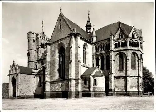 Foto Münstermaifeld an der Mosel, Partie an der Kirche