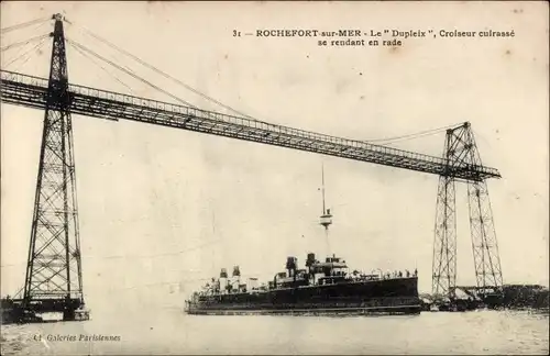 Ak Rochefort sur Mer, Le Dupleix, Croiseur Cuirassé, Brücke, Unterfahrt