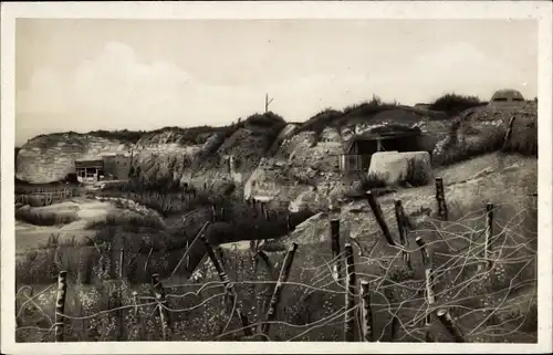 Ak Douaumont Lothringen Meuse, Bataille de Verdun - Le Fort