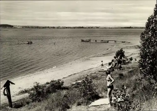 Ak Warnitz Uckermark, Zentrales Ferienzentrum des VEB Maxhütte, Oberuckersee