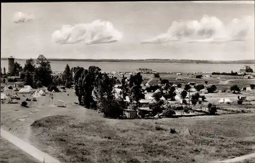 Ak Pelzerhaken Neustadt in Holstein, Blick zum Campingplatz mit Umgebung