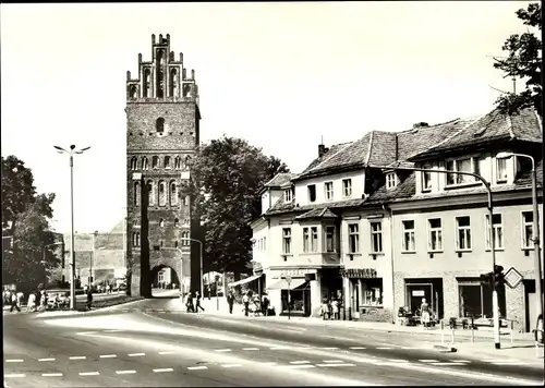 Ak Anklam in Mecklenburg Vorpommern, Steintor, Rudolf-Breitscheid-Platz, Straßenpartie