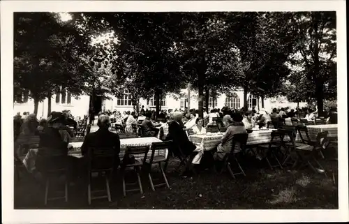 Ak Malá Čermná Hronov Hronow Region Königgrätz, Hotel Bohemia, Gartenpartie