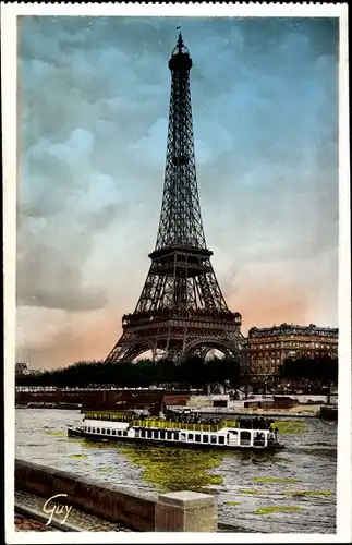 Ak Paris, La Tour Eiffel, Eiffelturm, Schiff auf der Seine