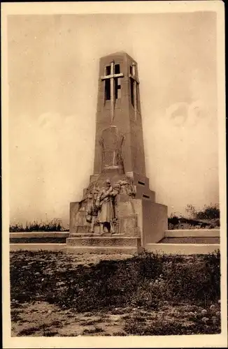 Ak Vauquois Meuse, Le Phare qui veille les Morts glorieux tombes