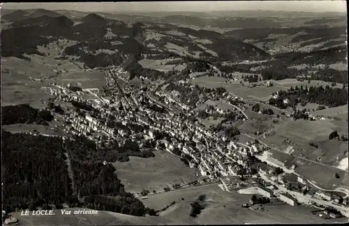 Ak Le Locle Kt Neuenburg, Vue aerienne
