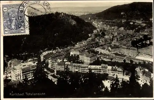 Ak Karlovy Vary Karlsbad Stadt, Totalansicht der Ortschaft