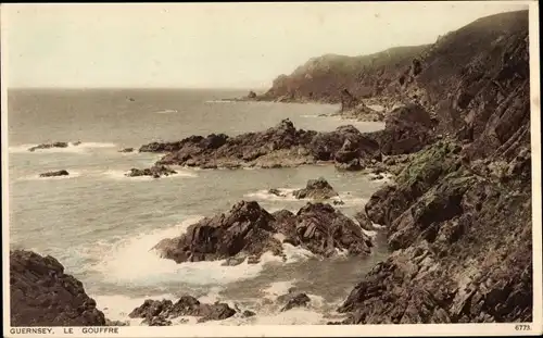 Ak Guernsey Kanalinseln, le Gouffre