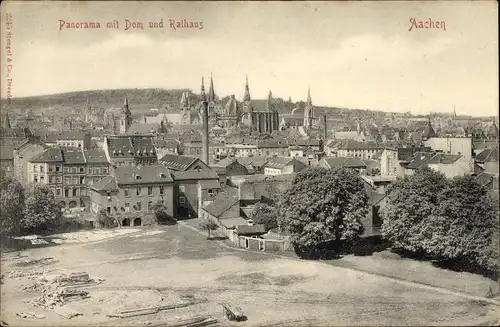 Ak Aachen in Nordrhein Westfalen, Panorama mit Dom und Rathaus