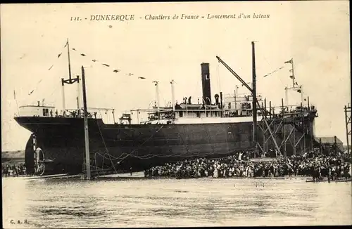 Ak Dunkerque Nord, Chantiers de France, Lancement d'un bateau, Dampfschiff, Zuschauer