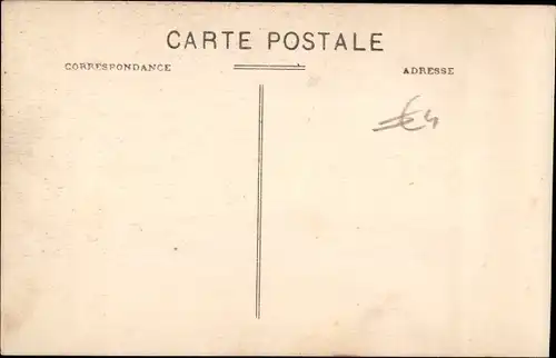 Ak Martinique, Femme en Jupe