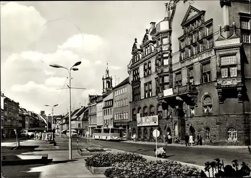 Ak Werdau in Sachsen, Markt, Bus, Motorroller, Straßenansicht