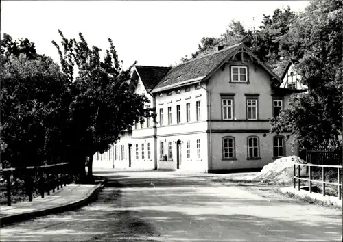 Ak Bürgel in Thüringen, Gasthaus Grüne Aue, Außenansicht, Straßenansicht