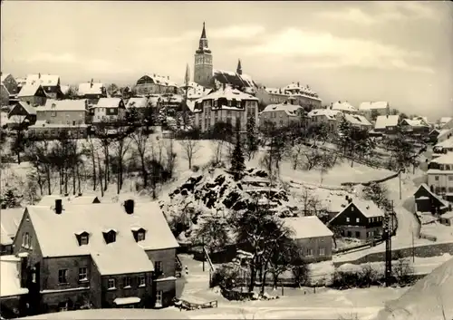 Ak Schneeberg im Erzgebirge, Teilansicht, Winteransicht, Schnee, Kirche