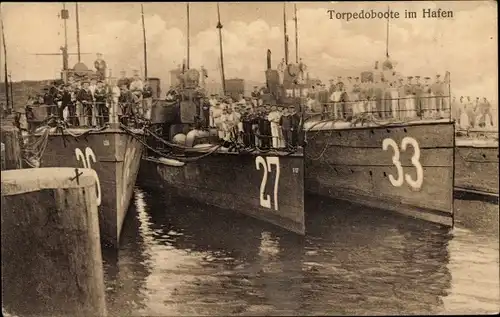 Ak Deutsche Kriegsschiffe, Torpedoboote im Hafen, Kaiserliche Marine