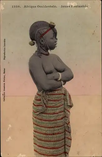 Ak Afrique Occidentale, Jeune Foutankee, barbusige Frau