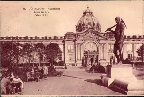 Ak Düsseldorf, Blick zum Kunstpalast, Palais des Arts, Statue