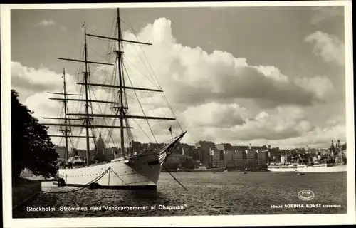 Ak Stockholm Schweden, Strömmen med Vandrarhemmet af Chapman, Segelschiff