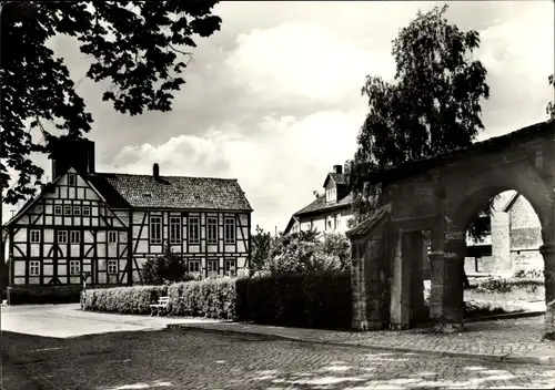 Ak Worbis im Eichsfeld Thüringen, Torbogen vor dem Heimatmuseum