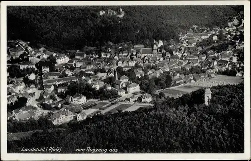 Ak Landstuhl in der Pfalz, Ortsansicht, Luftbild