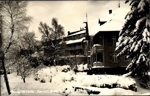 Foto Ak Herrenwies Forbach im Schwarzwald Baden, Sanatorium Herrenwies, Winteransicht