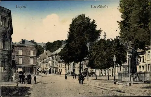 Ak Eupen Wallonien Lüttich, Blick in die Haas Straße