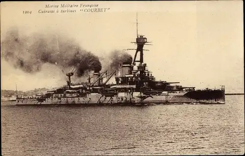 Ak Französisches Kriegsschiff, Cuirasse a turbines Courbet