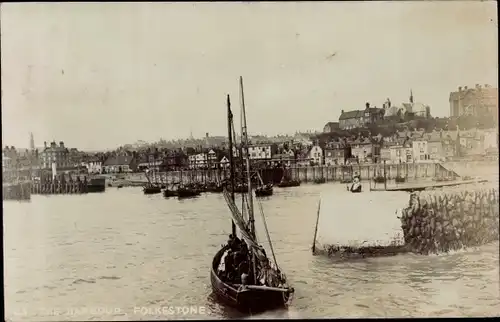 Ak Folkestone Kent England, The Harbour