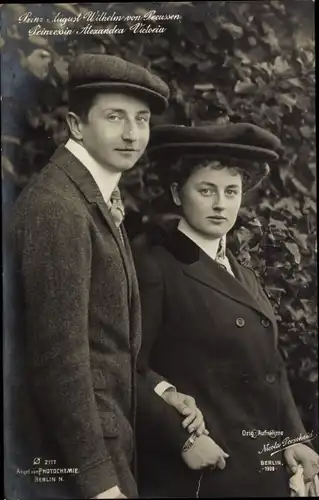 Ak Prinz August Wilhelm und Alexandra Viktoria von Preußen, Portrait