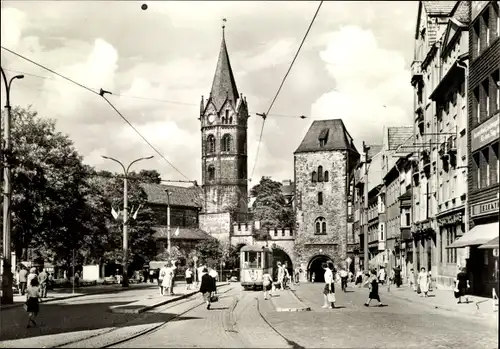 Ak Lutherstadt Eisenach in Thüringen, Platz der Deutsch-Sowjetischen Freundschaft, Nicolaitor