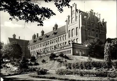 Ak Eisenberg in Thüringen, Schillerschule, Außenansicht