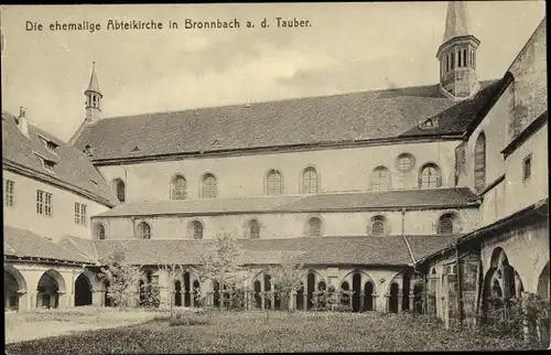 Ak Bronnbach an der Tauber Wertheim, die ehemalige Abteikirche, Kreuzgang,Garten