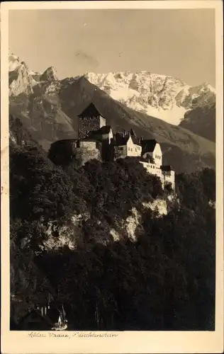 Ak Vaduz Liechtenstein, Schloss Vaduz, Gebirgspartie