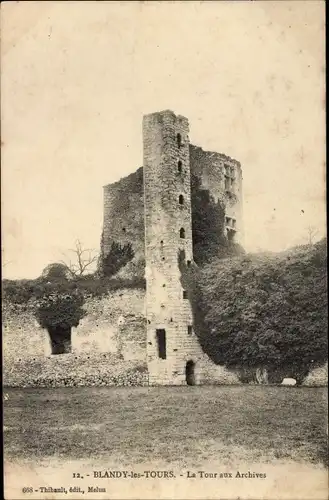 Ak Blandy-les-Tours Seine et Marne, La Tour aux Archives