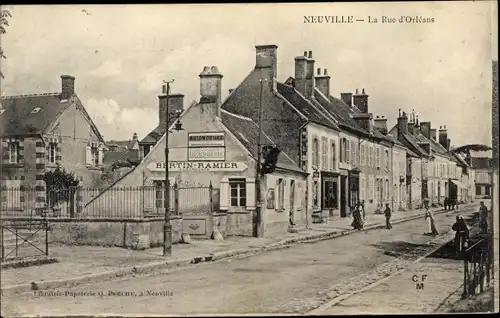 Ak Neuville aux Bois Loiret, La Rue d'Orleans, Bertin Ramier